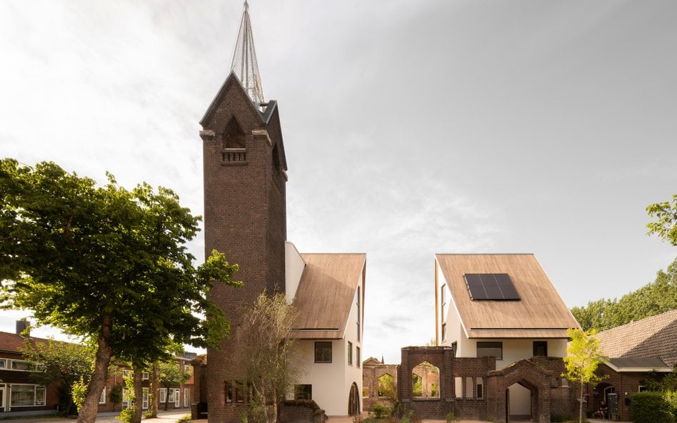Kościół Julianakerk wybudowano w 1930 r. w Rotterdamie.