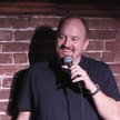 Louis C.K., twórca i zarazem bohater autoironicznego sitcomu