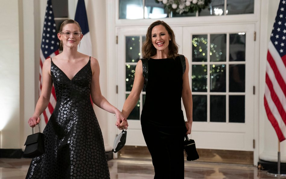 Jennifer Garner pokazuje w mediach społecznościowych, że nowy etap w życiu córki budzi w niej ogrom 