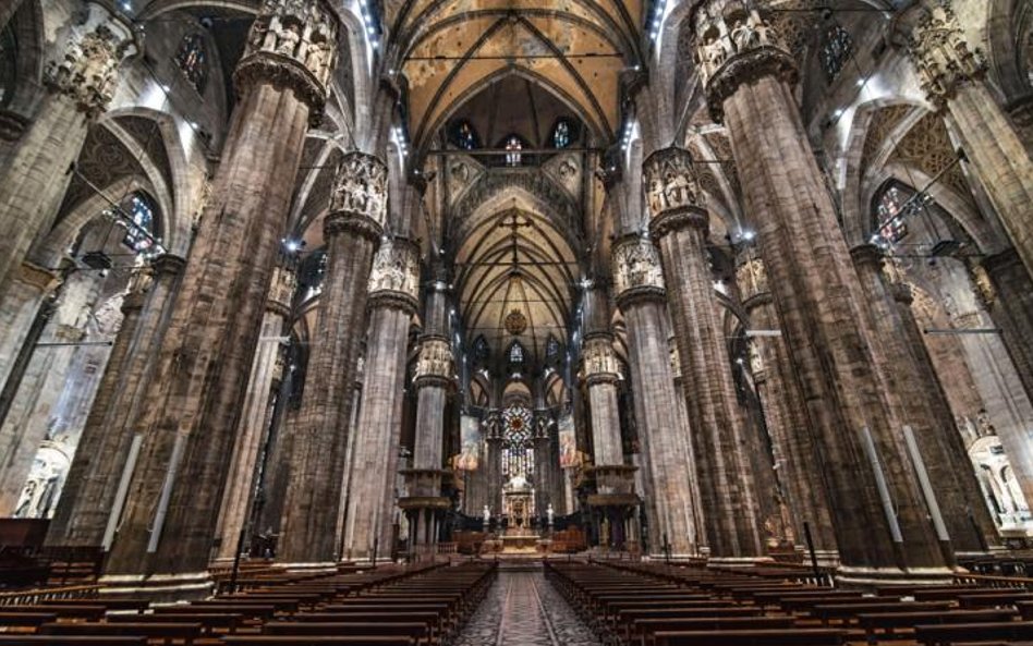 Katedra na 52 filarach