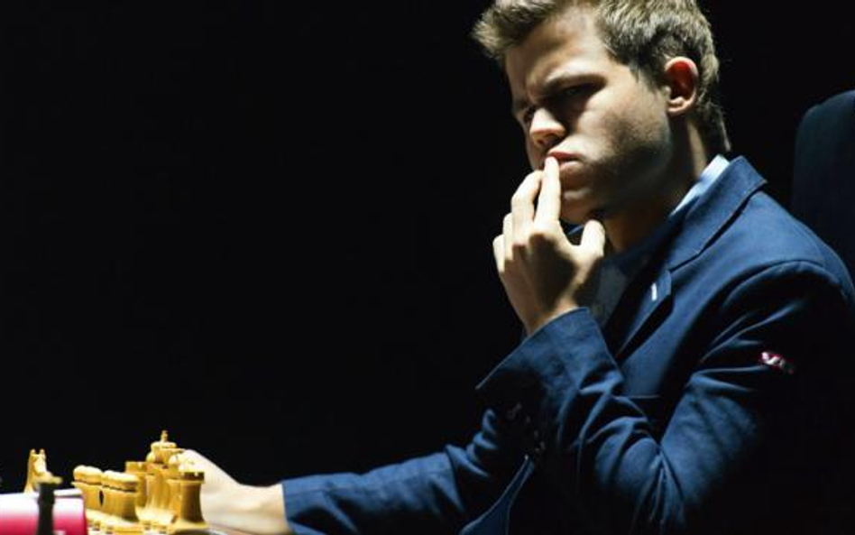 23-letni Magnus Carlsen obronił w Soczi tytuł mistrza świata, pokonując Viswanathana Ananda