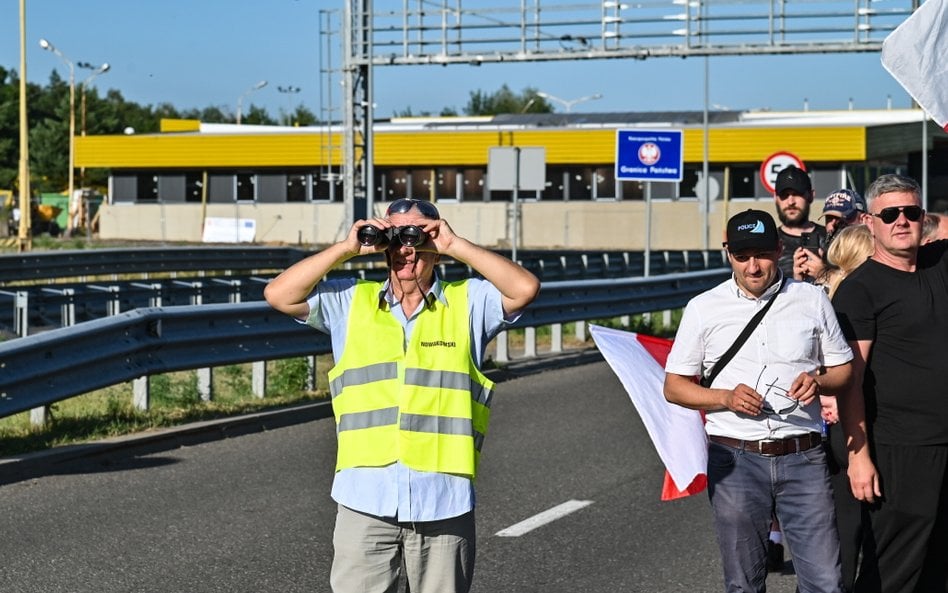 Zgromadzenie na granicy polsko-niemieckiej w Lubieszynie w „Obronie Polskich Granic”