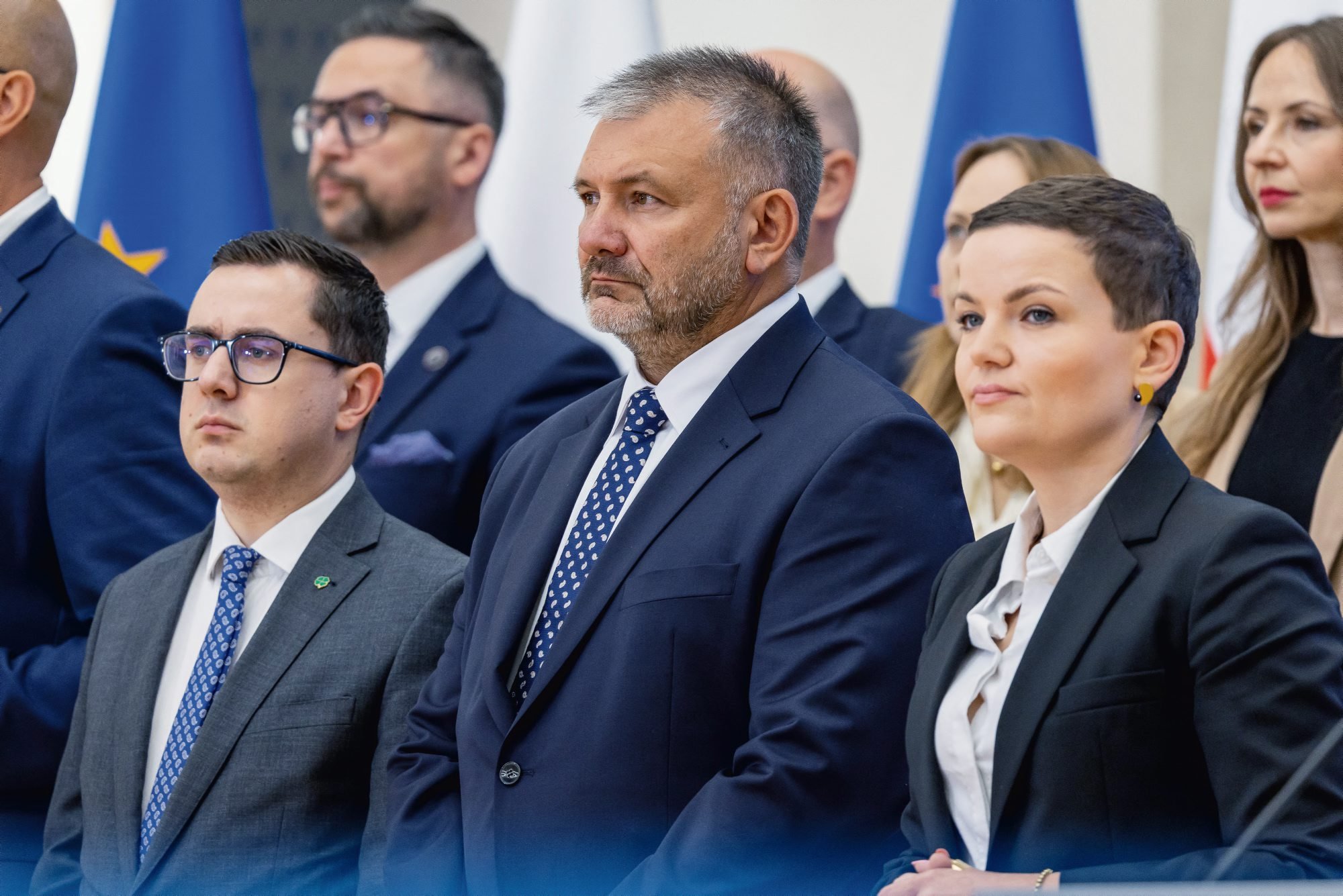 W sprawie sądów bez zmian. Trwa walka o wstawianie „swoich”