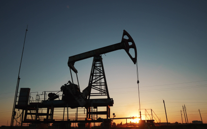 Uspokojenie nastrojów sprzyja korekcie spadkowej na rynku ropy naftowej