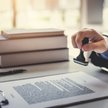 Biegły w postępowaniu sądowym – sytuacja w Polsce i w Austrii