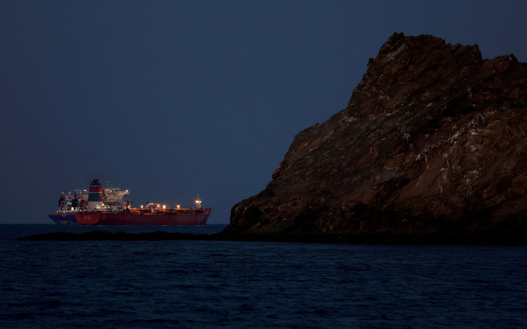 Donald Trump do Iranu: Nie tak się umawialiśmy. Ataki na Kuwejt i Arabię Saudyjską