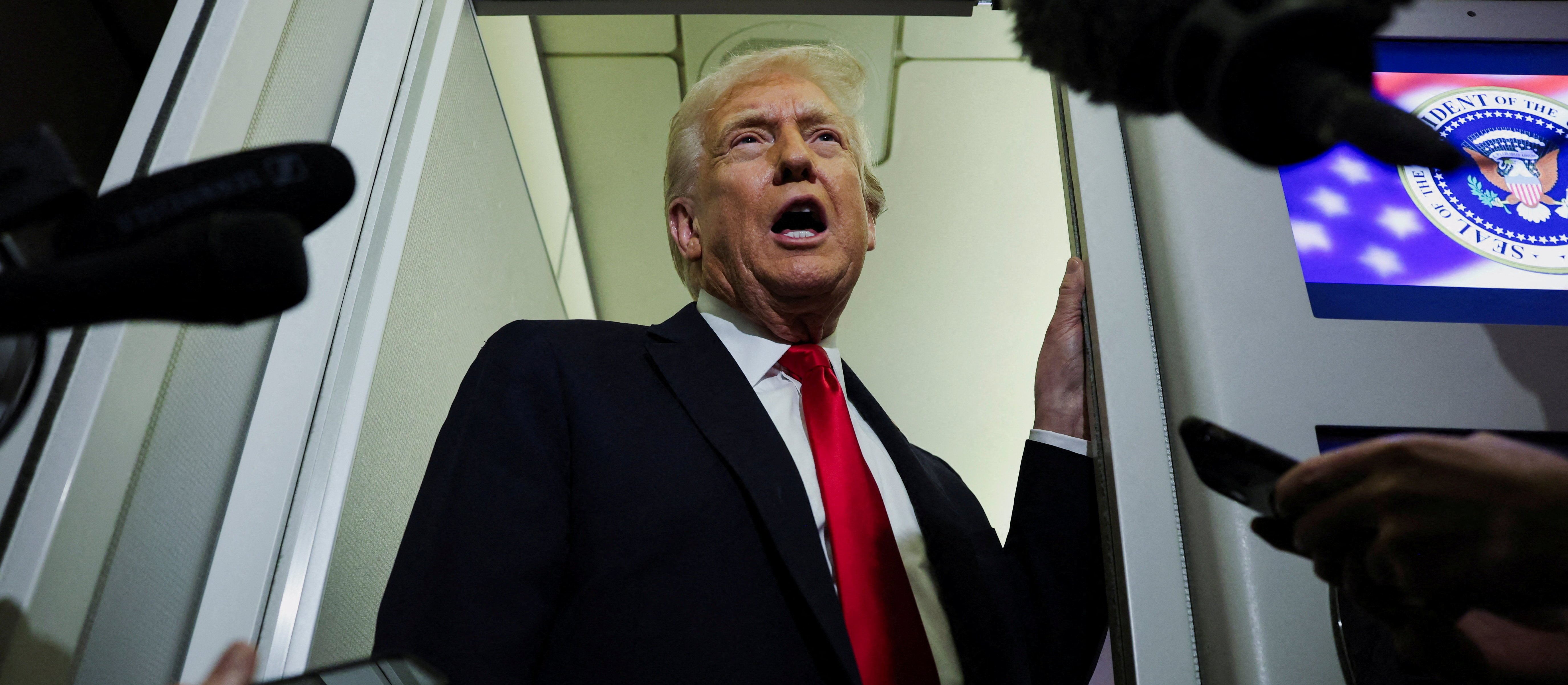 Irena Lasota: Święto Dziękczynienia w USA, czyli szantaż Trumpa wobec Ukrainy