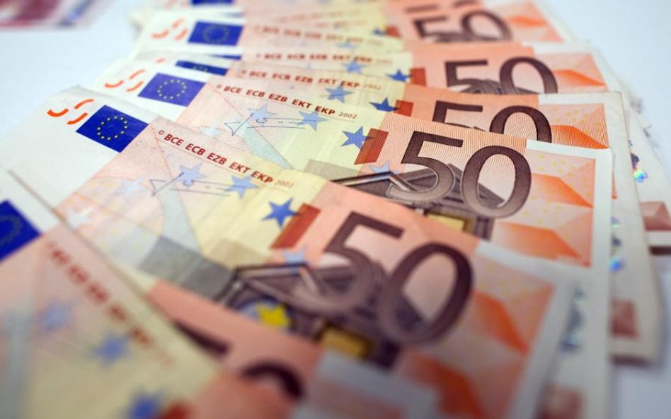 Biurokracja zniechęca firmy do dotacji z UE