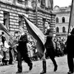 Przemarsz ukraińskich ochotników dywizji SS Galizien 18 lipca 1943 r. we Lwowie. Według polskich his