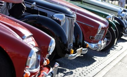 Zabytkowe samochody dostaną numery od starosty