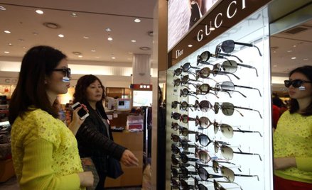 Chińczycy stanowią najszybciej rosnącą grupę konsumentów zainteresowanych dobrami luksusowymi