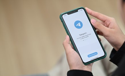 Zatrzymany Polak miał udostępniać intymne zdjęcia swojej żony bez jej zgody na jednym z kanałów w se