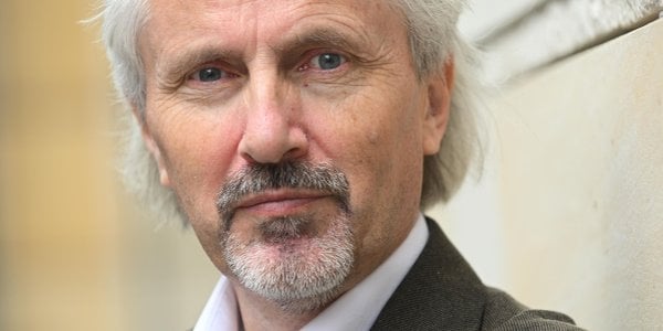 PiS shifts stance on Ukraine, voters move to Braun