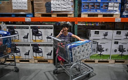 Pierwszy sklep Costco w Chinach. Chaos na otwarciu