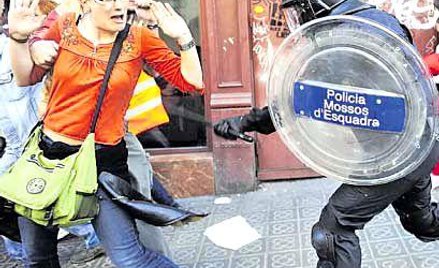 Zamieszki podczas strajku generalnego w Barcelonie, 29 marca
