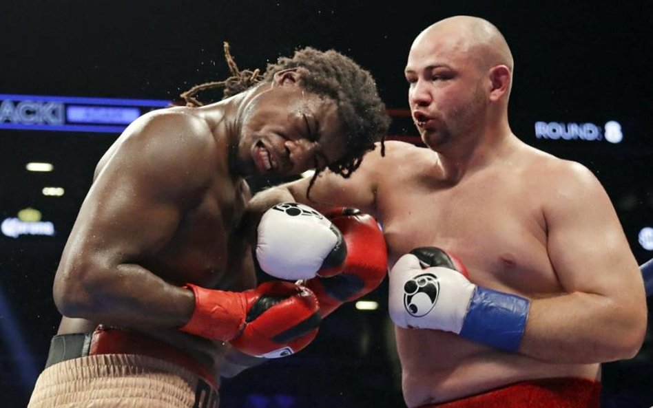 Adam Kownacki na punkty pokonał Charlesa Martina