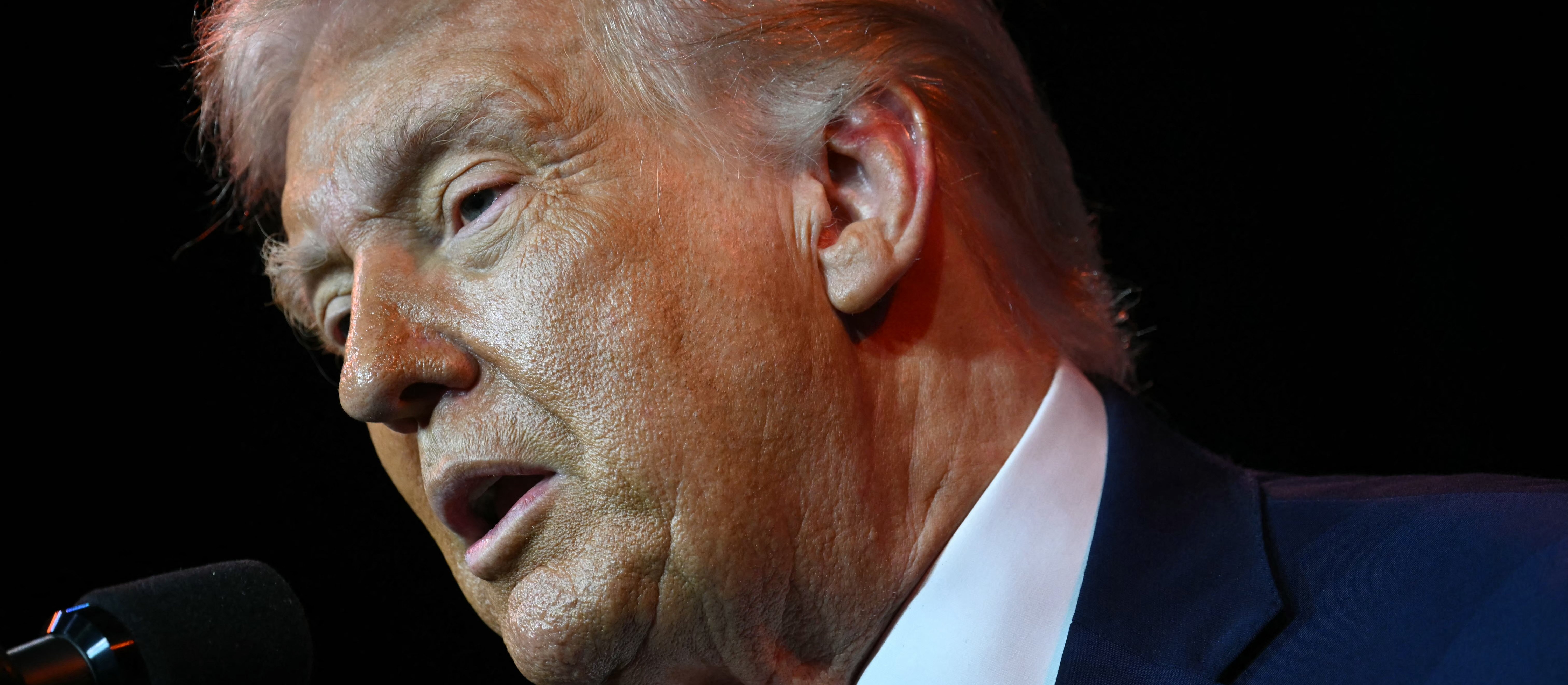 Ropa z Wenezueli tylko za pośrednictwem USA. Dlatego ma być po 50 dolarów