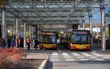 Już od najbliższego weekendu zaplanowano zmiany w organizacji ruchu w rejonie cmentarzy