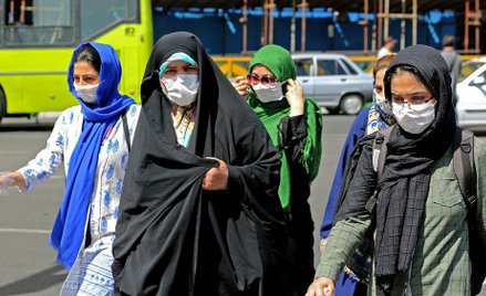 Iran: Śluby i pogrzeby rozprzestrzeniają Covid-19. Po jednym weselu zakażonych 120 osób
