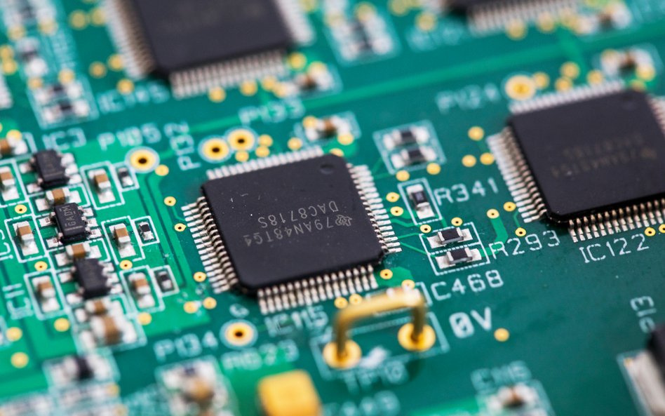 Texas Instruments zainwestuje 60 mld dolarów w rozbudowę produkcji chipów w USA
