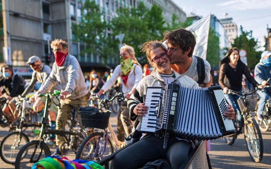 Słowenia: Rowerzyści zorganizowali antyrządowy protest