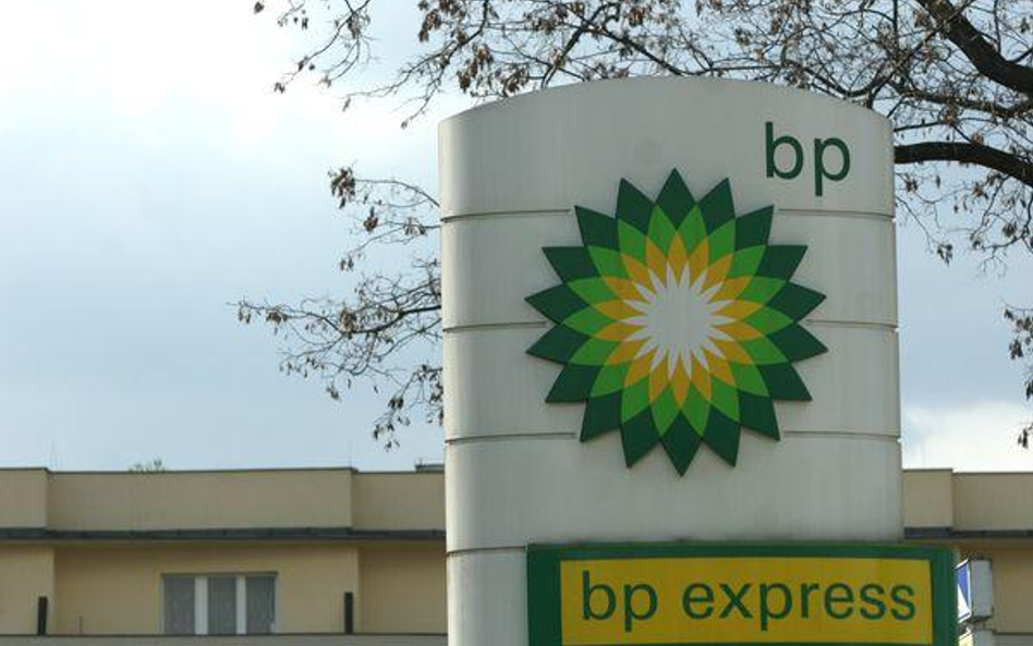 BP ma blisko 5 mld dolarów straty