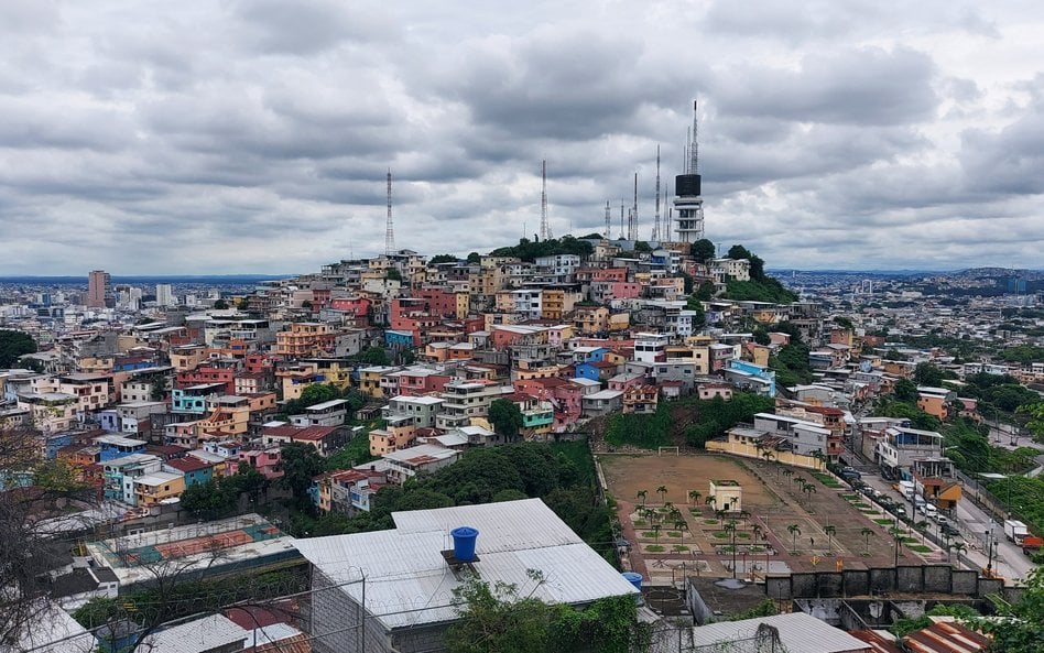 Guayaquil to największe miasto Ekwadoru i jego największy port. To właśnie stąd w swoją podróż po św