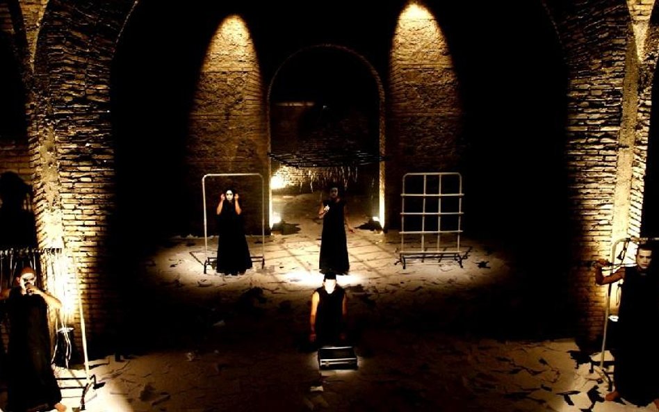 „Kolory egzekucji” Akademii Teatralnej z Rzymu na Międzynarodowym Festiwalu Szkół Teatralnych zostan