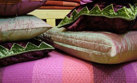 Praktyki akwizytorów a prawa konsumentów przy zawieraniu umowy poza lokalem przedsiębiorcy
