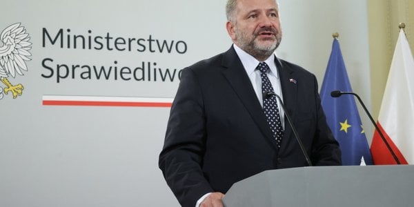 Waldemar Żurek wycofał swoje pozwy. „Uznałem, że to niezręczna sytuacja”