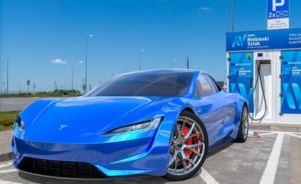 Drogie modele Tesli windują średnie ceny elektryków w Polsce