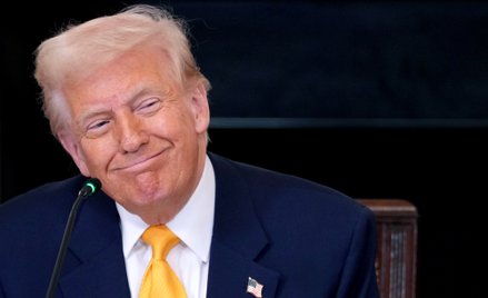 Najpotężniejszy człowiek świata Donald Trump unieważnia 80-letnie więzi polityczne i gospodarcze łąc