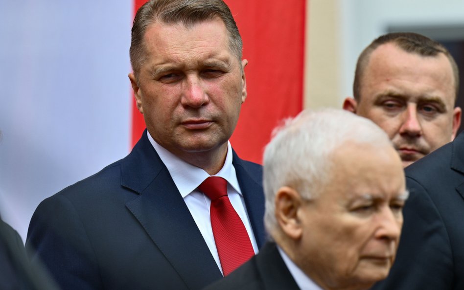 Przemysław Czarnek i Jarosław Kaczyński zajmują czołowe miejsca w rankingu nieufności
