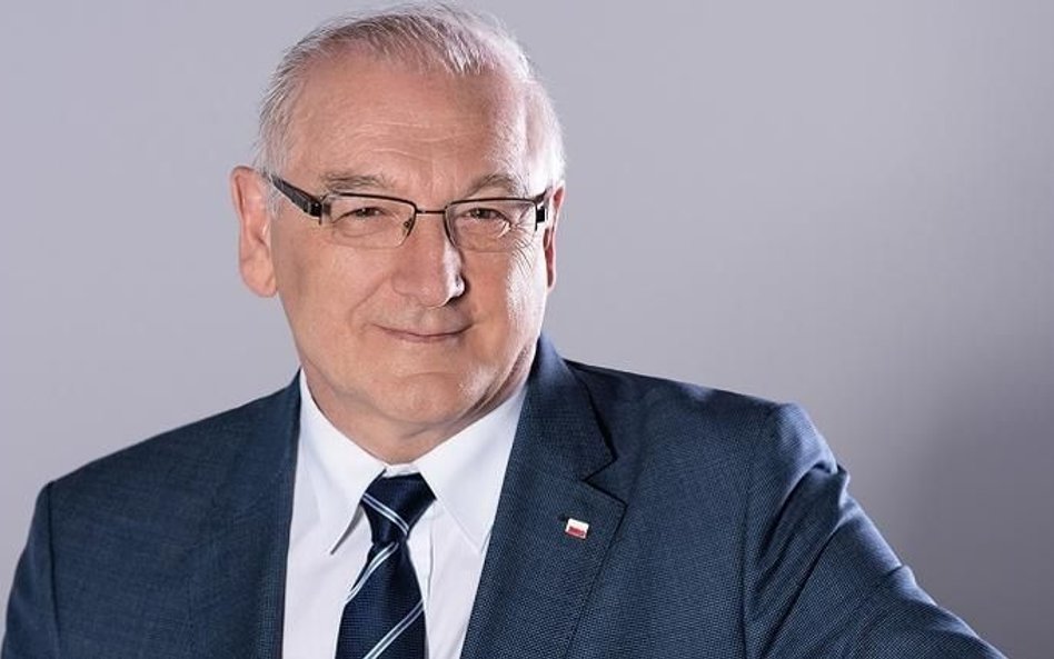 Marek Olszewski był prezesem POT od marca