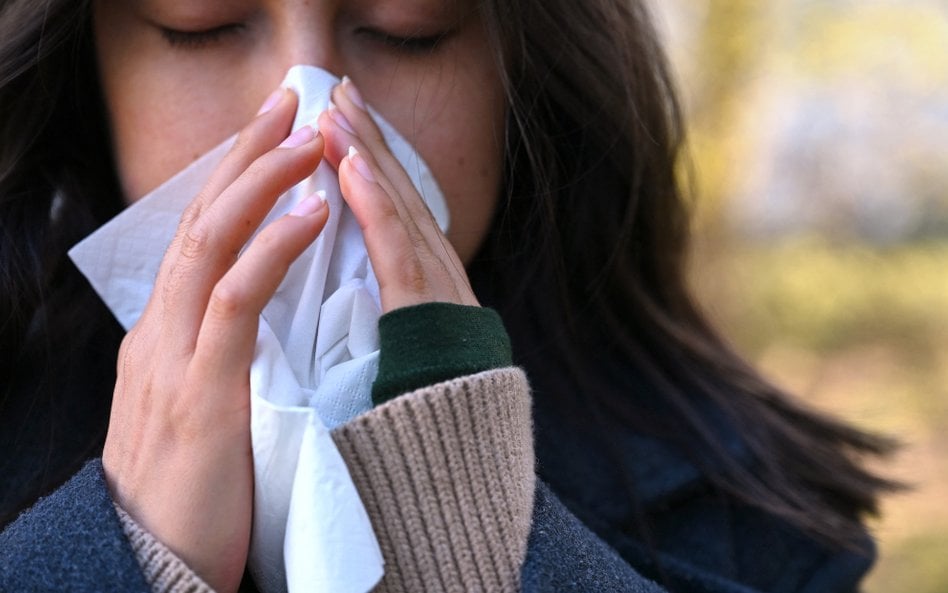 ksperci wyjaśniają, że wyższe temperatury oraz zwiększone stężenie dwutlenku węgla sprzyjają intensy