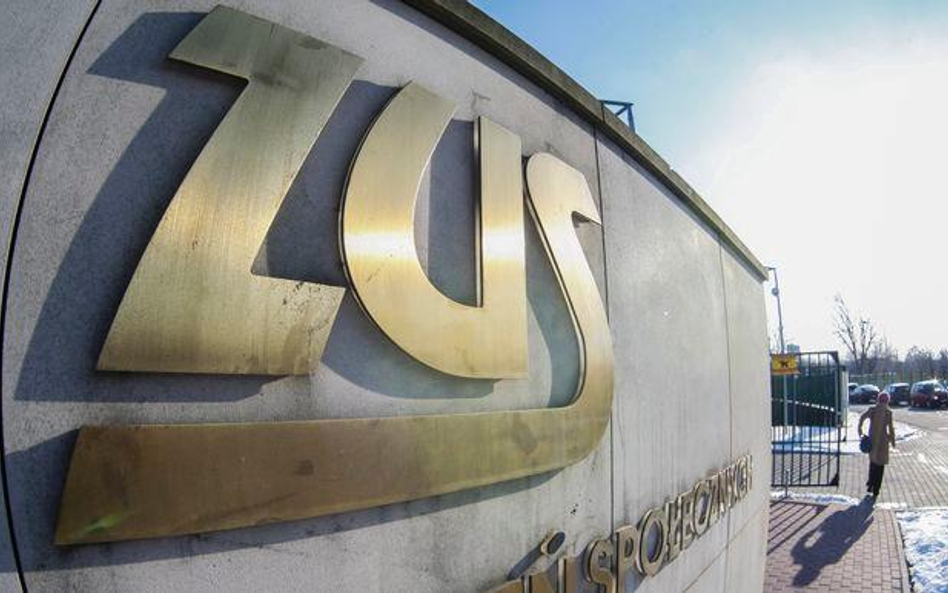 ZUS w ostatnim czasie wzmógł kontrole wydatków na wsparcie dla pracowników i narzuca swoją interpret