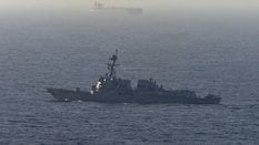 Jeden z niszczycieli rakietowych USA w rejonie cieśniny Ormuz