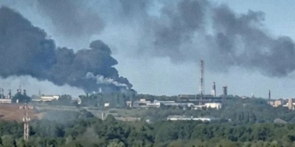 Ukraiński dron trafił w supermarket 60 km od Moskwy; pożar w rafinerii w obwodzie jarosławskim
