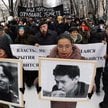 Uczestnicy marszu nieśli fotografie Baburowej i Markiełowa