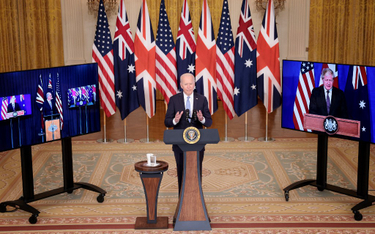 Strach przed Chinami. USA, Wielka Brytania i Australia ogłaszają partnerstwo