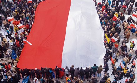 Trudno się dziwić temu, że chcieliśmy naśladować Zachód, bo po ponad 300 latach ciężkich czasów Pola