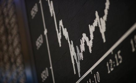 Z giełd na świecie wyparował o 5 bilionów dolarów, a liderem tego niechlubnego zjazdu w dół jest nie