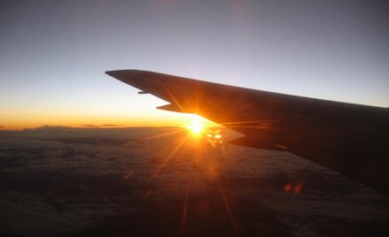 Można uniknąć opłat za spaliny w lotnictwie