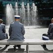 Zdarza się, że policjanci składają raporty o zwolnienie na własną prośbę, aby uprzedzić decyzję prze
