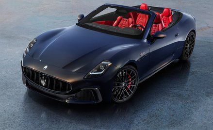 Maserati GranCabrio w wersji Trofeo ma 550 KM