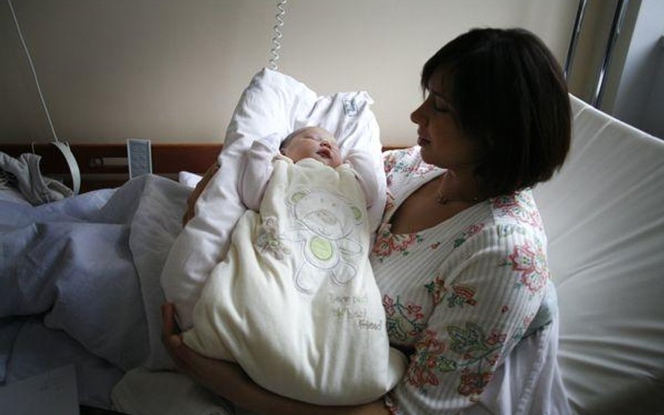 Od stycznia rodzicom będą przysługiwały urlopy w większym wymiarze