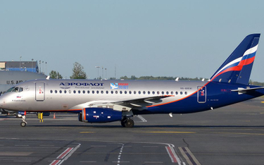 Rosja: Kolejny incydent z Superjetem 100. Pasażerowie polecieli Airbusem