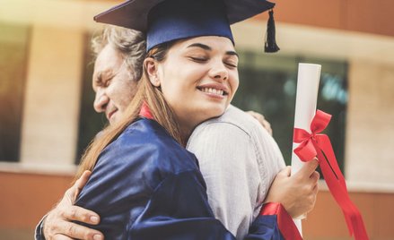 Student świeci się na czerwono, czyli co z ZUS po zakończeniu nauki