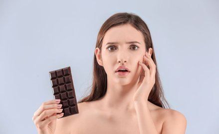Czekolada i trądzik często idą w parze