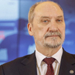 Macierewicz: PO próbuje szantażować Unią w obelżywy sposób
